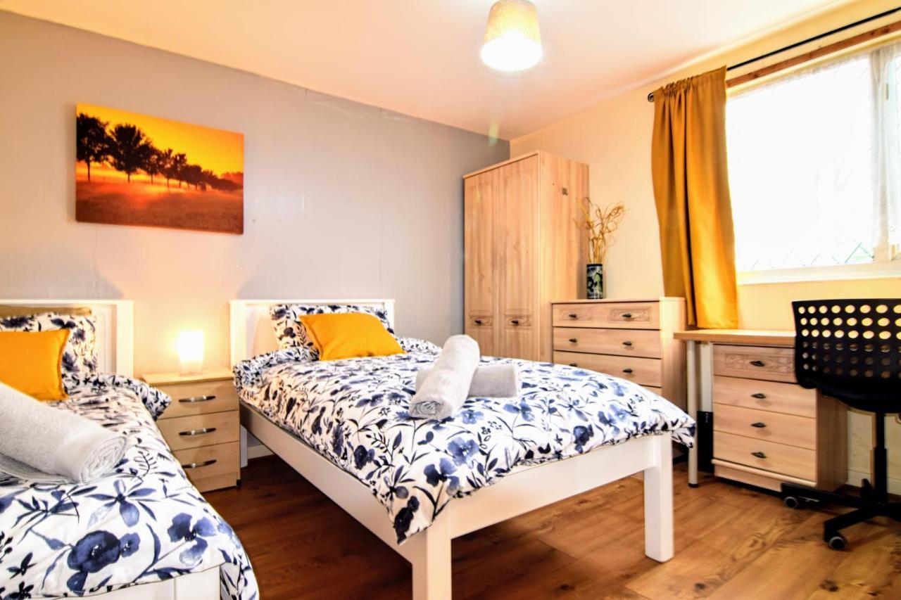 The Chinatown Home - Private Garden, Netflix, Bbq & Bar Birmingham Exteriér fotografie