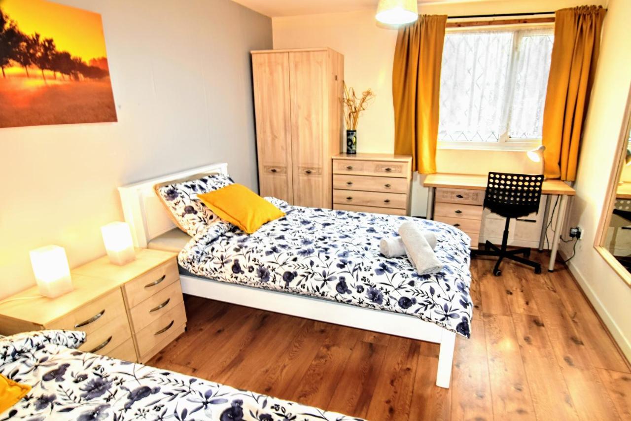 The Chinatown Home - Private Garden, Netflix, Bbq & Bar Birmingham Exteriér fotografie